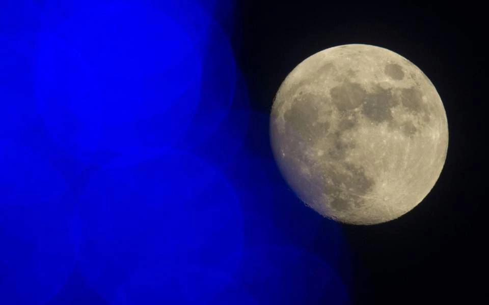 «Κοιτάξτε, η Γη ανατέλλει» – 50 χρόνια πριν, τα πρώτα Χριστούγεννα του ανθρώπου στο διάστημα